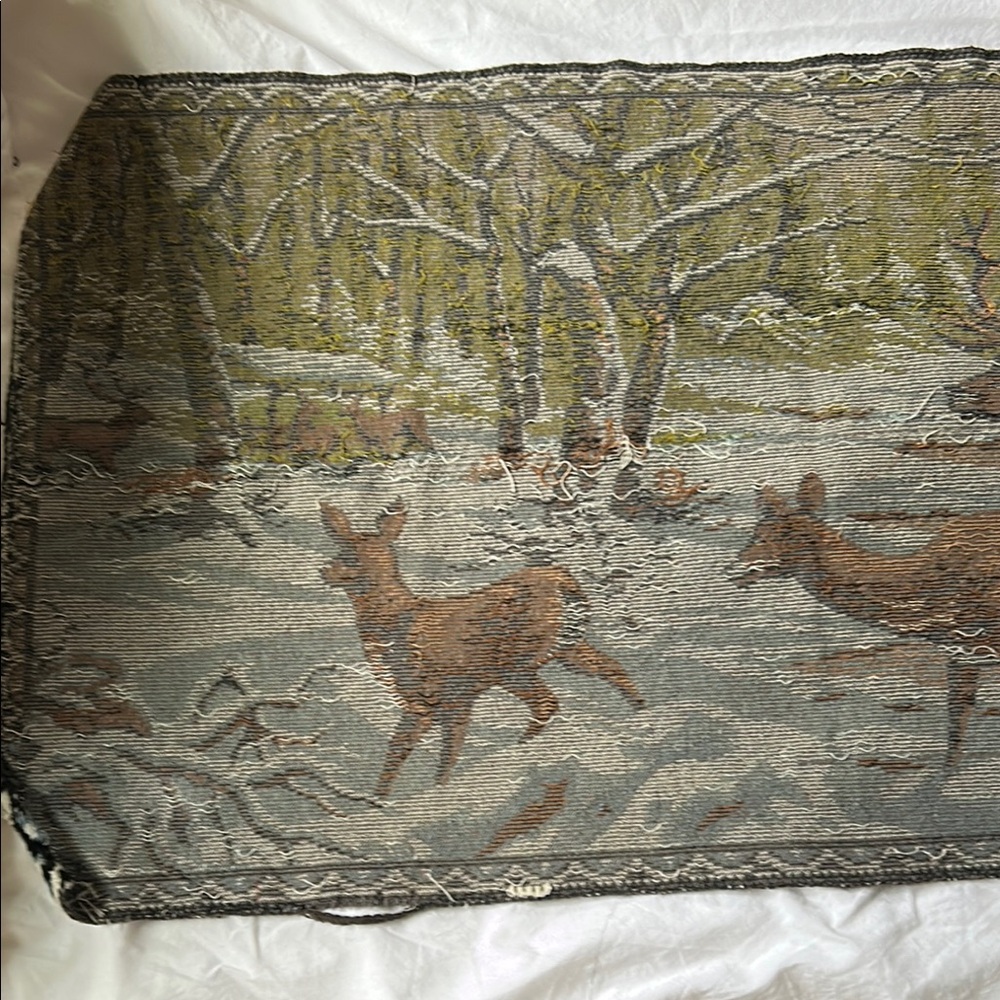 Deer tapestry from 1960 - Picture 11 of 16